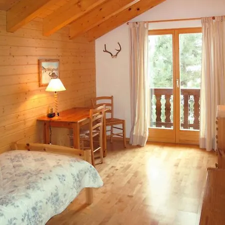 Vakantiehuis Sleeps 10 Wifi *