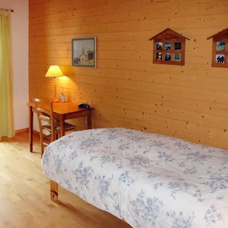 Vakantiehuis Sleeps 10 Wifi *